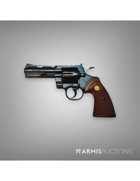 Revolver Colt Python .357, 4 " Revolver Colt Python .357, 4 "