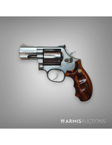 Revolver Smith & Wesson Mle 686-3, .357 Magnum, Canon 2", Stainless Revolver Smith & Wesson Mle 686-3, .357 Magnum, Canon 2", Stainless