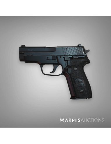 Pistolet semi-automatique SIG SAUER P225 ex-PJ Lausanne