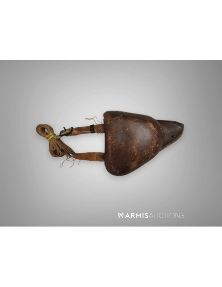 Pistolet semi-automatique	Nambu Type 14 avec holster Pistolet semi-automatique	Nambu Type 14 avec holster