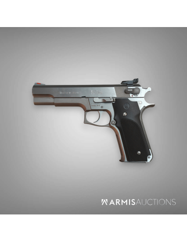 Pistolet semi-automatique Smith & Wesson 645 en .45HP