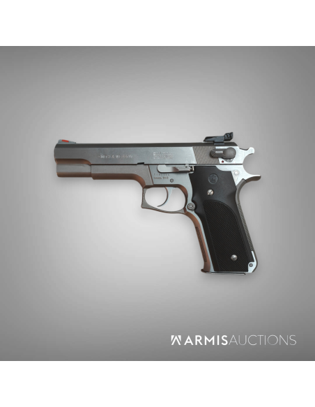 Pistolet semi-automatique Smith & Wesson 645 en .45HP Pistolet semi-automatique Smith & Wesson 645 en .45HP