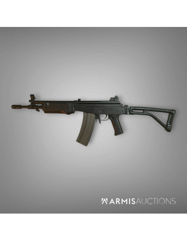 Fusil d'assaut semi-automatique Galil SAR 13