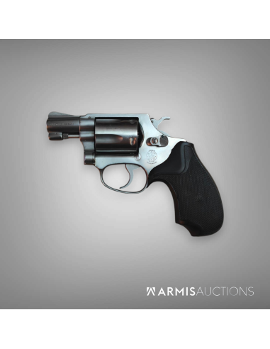 Revolver	Smith & Wesson M 60