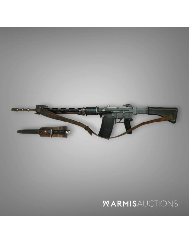 Fusil d'assaut d'ordonnance SIG F ass 57