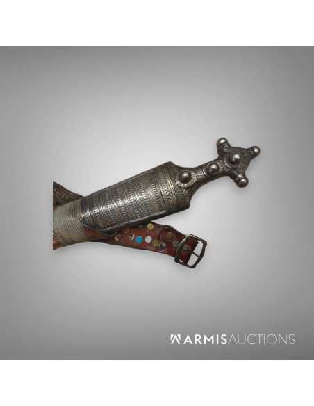 Exceptionnelle dague perse Khanjar XIIXe (provenance Sheik Kanan Abdullah Awni Al-Zaidy) Exceptionnelle dague perse Khanjar XIIXe (provenance Sheik Kanan Abdullah Awni Al-Zaidy)
