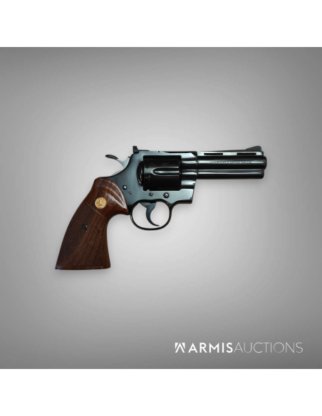 Revolver	Colt	Python 4" Blue 1983