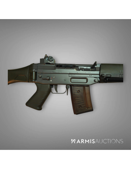 Fusil d'assaut PE 90