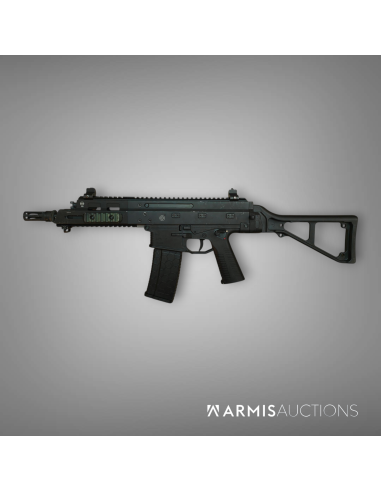 Fusil d'assaut semi-automatique B&T APC 300