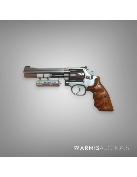 Revolver Smith & Wesson Mle 648