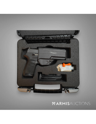 Pistolet semi-auto Sig Sauer P320  avec accessoires kidex dt, 4 mag, 1 porte-mag