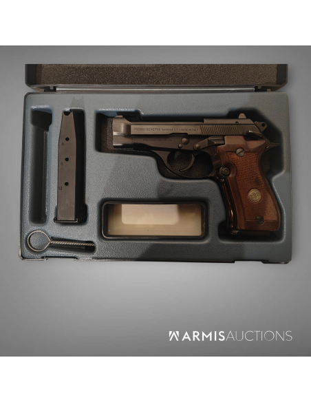 Pistolet semi-automatique Beretta 84 BB