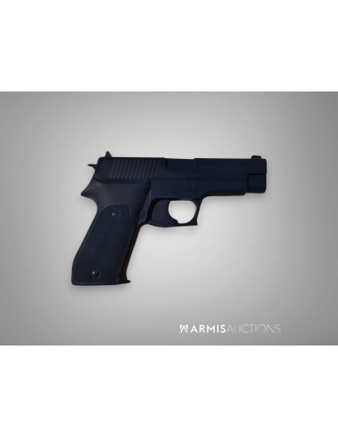 Pistolet semi-automatique SIG SAUER P220