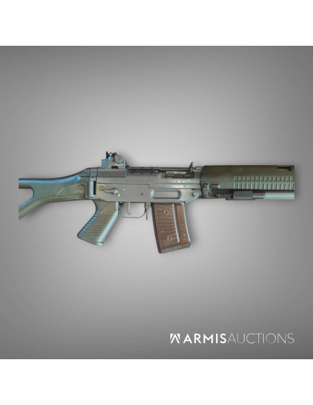 Fusil d'assaut PE 90