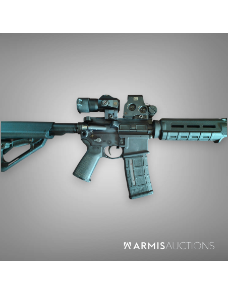Fusil d'assaut semi-automatique SIG M400