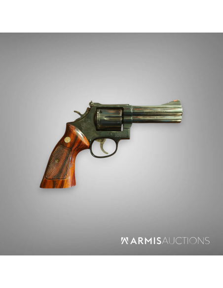 Revolver Smith & Wesson Model 586 4"