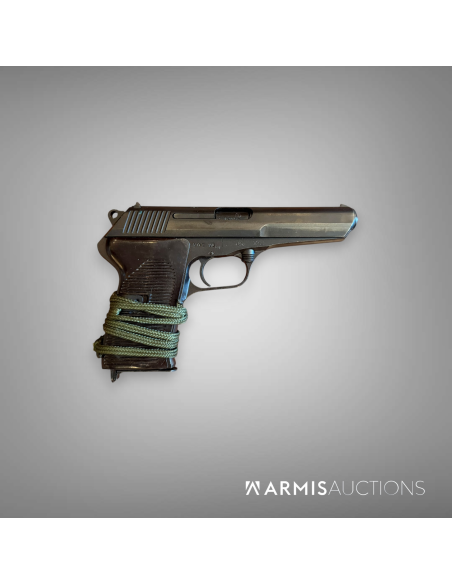Pistolet semi-automatique	VZ 52