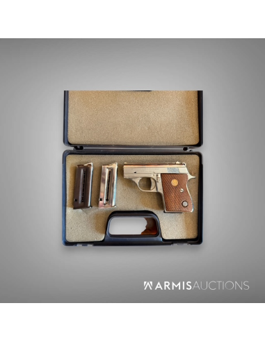 Pistolet semi-automatique ASTRA Mod 7000
