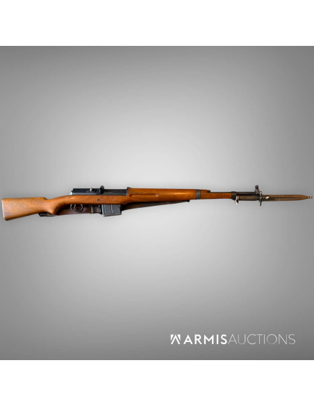 Fusil semi-automatique Ljungman AG-42