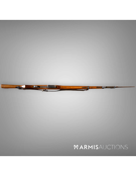 Fusil semi-automatique Ljungman AG-42