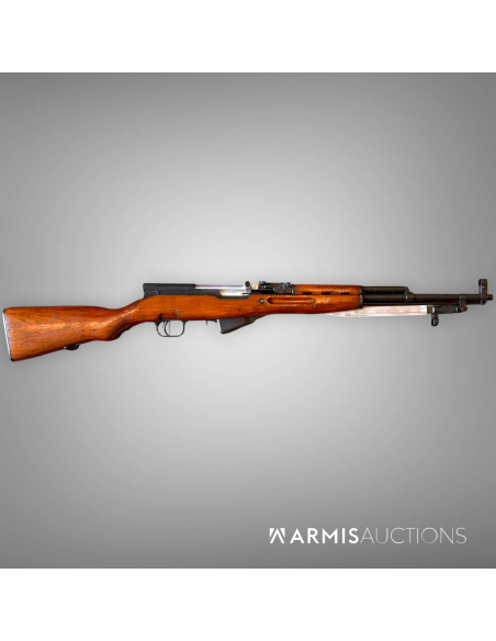 Carabine semi-automatique russe SKS 45