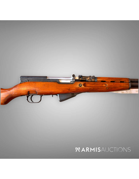 Carabine semi-automatique russe SKS 45