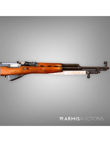 Carabine semi-automatique russe SKS 45