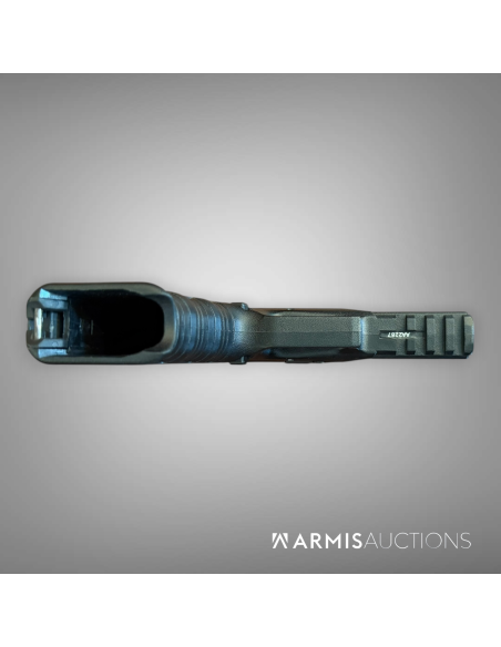Pistolet semi-auto TARA PERFECTION TM-9