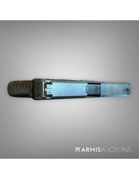 Pistolet semi-auto TARA PERFECTION TM-9