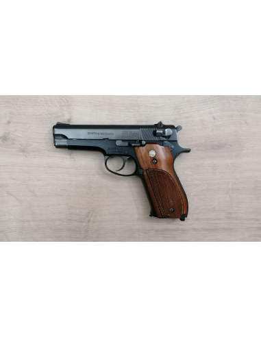 Pistolet semi-automatique Smith & Wesson 39-2 ex-gendarmerie Vaud