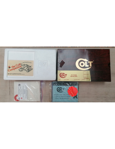 Revolver Colt Python . 357 4 pouces nickel en coffret (1975)